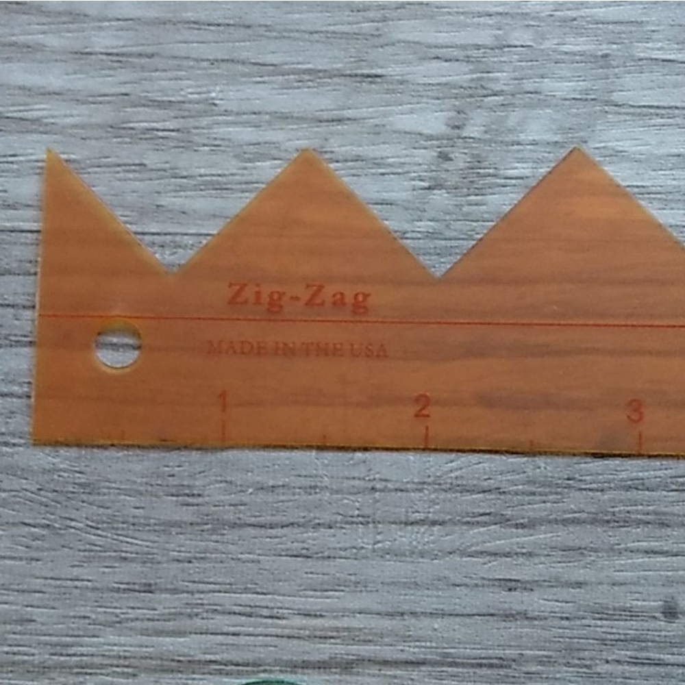 Creative Memories Borderlines Ruler Set - Picture 3 of 7